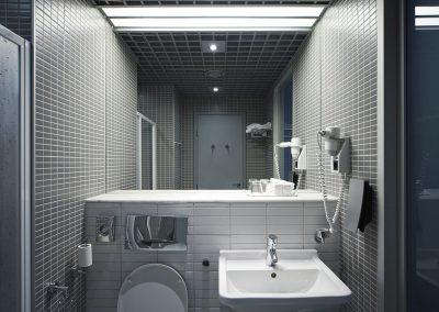 Renovation de salle de bain à Laval - Entrepreneur Général Laval